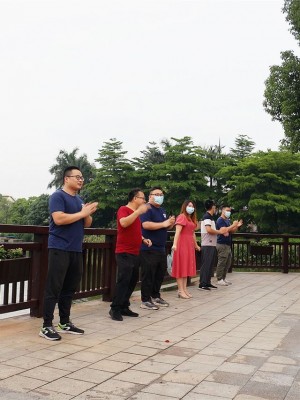 疫情期間如何強(qiáng)身健體、增強(qiáng)抵抗力？專家為你支招。不！澳鐳為你支招！